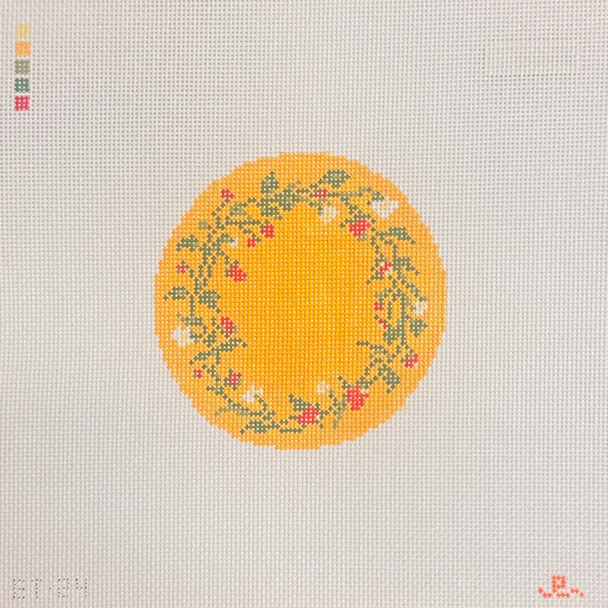 Goodpoint Needlepoint Elizabeth Taylor Summer Round Needlepoint Canvas