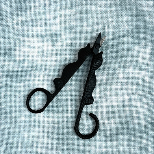 Kelmscott Designs Cat Embroidery Scissors