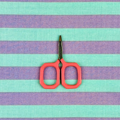Kelmscott Designs Little Gems Embroidery Scissors - Fuschia