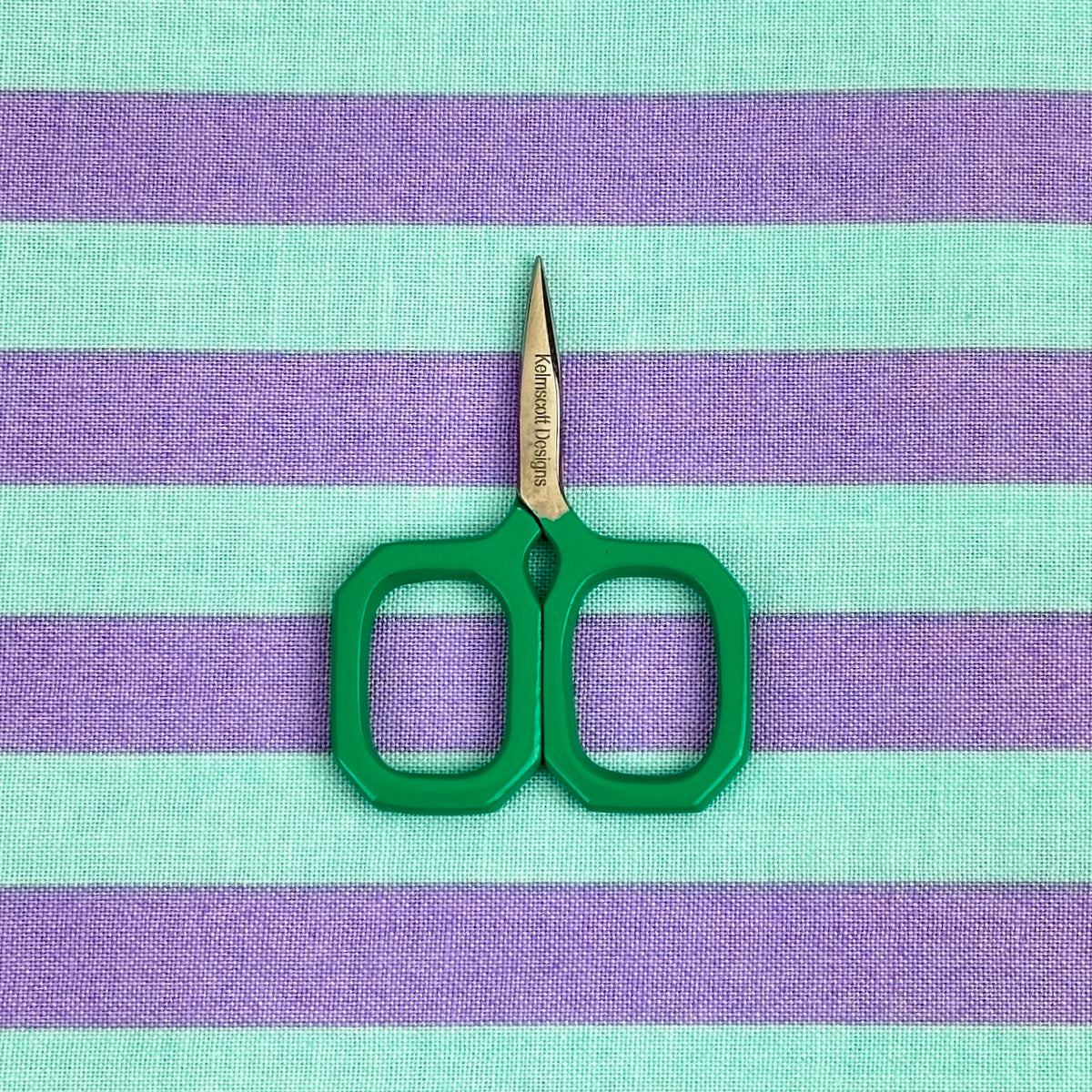 Kelmscott Designs Little Gems Embroidery Scissors - Green