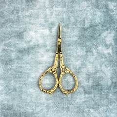 Kelmscott Designs Tudor Rose Embroidery Scissors - Gold