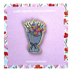 Lake Shore Needlepoint Flower Bouquet Needle Minder