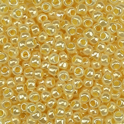 Murasaki Glass Seed Beads Size 11 - 516 Light Peach