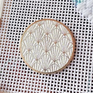 Saturnalia Stitching Art Deco Needle Minder