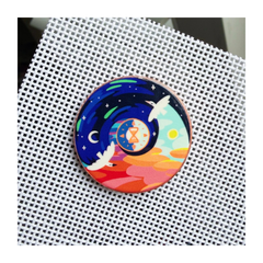 Saturnalia Stitching Birds of Day and Night Needle Minder