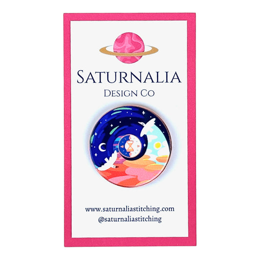Saturnalia Stitching Birds of Day and Night Needle Minder