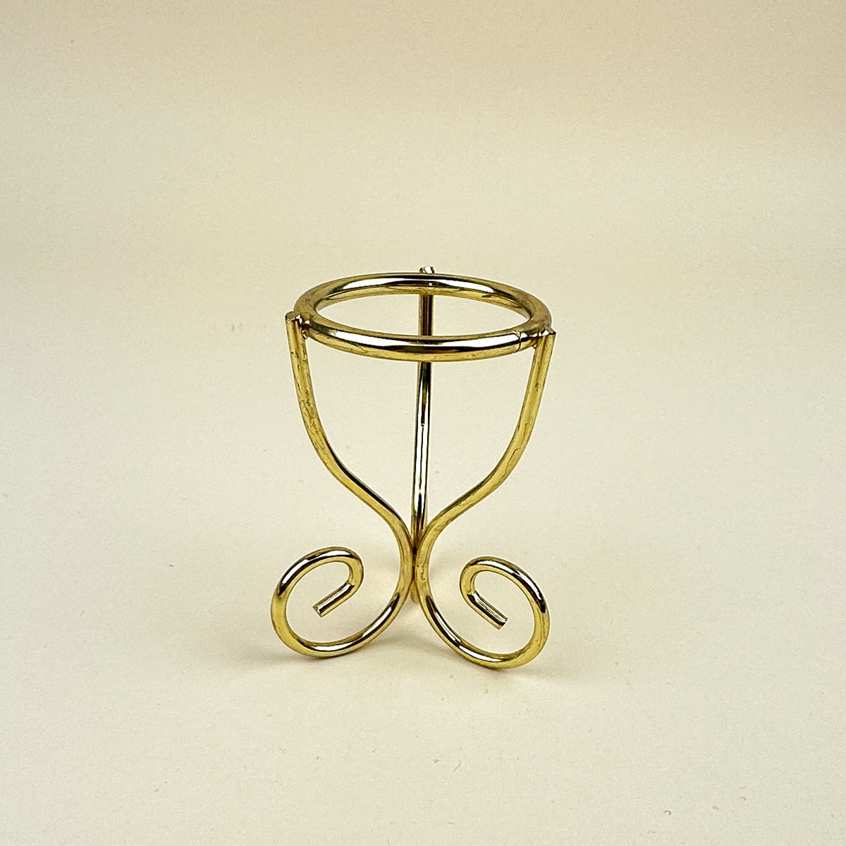 Spiral Egg Stand