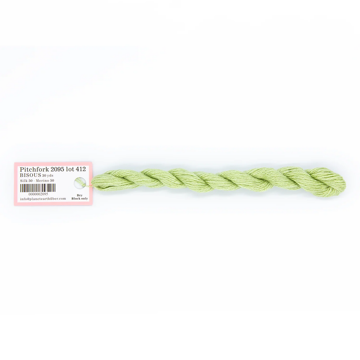 Tilli Tomas Bisous - 2095 Pitchfork