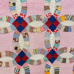 Vintage 1940s Bill's Double Wedding Ring Patchwork Quilt