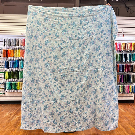 Vintage 1940s X Pattern Patchwork Quilt